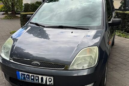 Ford Fiesta 159.000 km 1.900 € Bad Lippspringe 33175