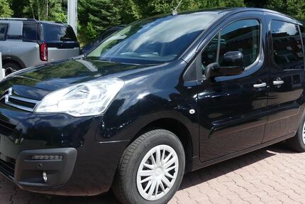 Citroen Berlingo 71.800 km 11.990 &euro; Schneeberg 08289