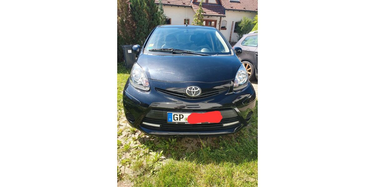Toyota Aygo (X) 147.169 km 3.200 &euro; Deggingen 73326