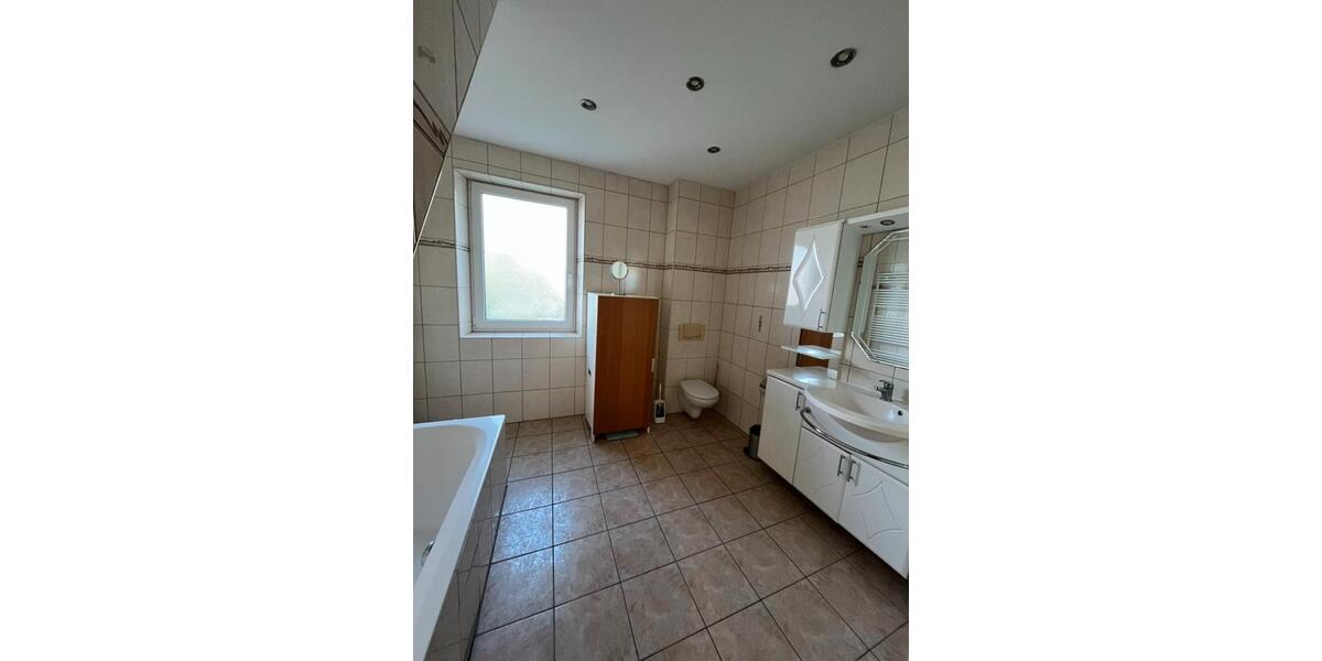 Einfamilienhaus Hof Altstadt - 4 Zimmer, 140 m&sup2;, 1.200&euro; | Angebot:26153717
