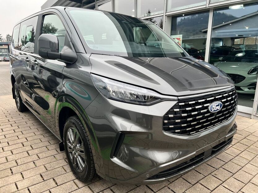 Ford Tourneo Custom 2.500 km 52.490 € Heppenheim 64646