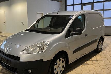 Peugeot Partner 155.061 km 7.450 &euro; Elmshorn 25337
