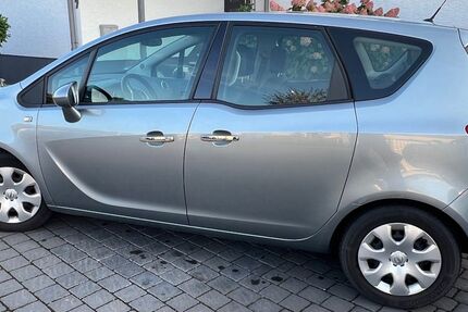 Opel Meriva 126.400 km 4.800 € Linden 35440