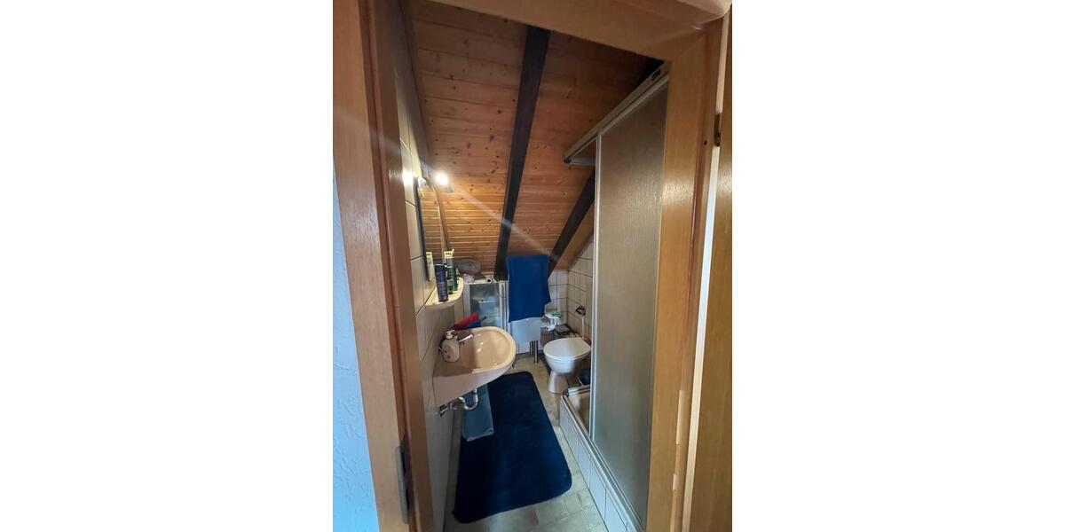 Einfamilienhaus Reichshof - 3 Zimmer, 100 m&sup2;, 249.000&euro; | Angebot:25299484