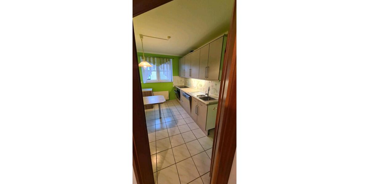 Etagenwohnung Sehnde - 2 Zimmer, 65 m&sup2;, 700&euro; | Angebot:25297400