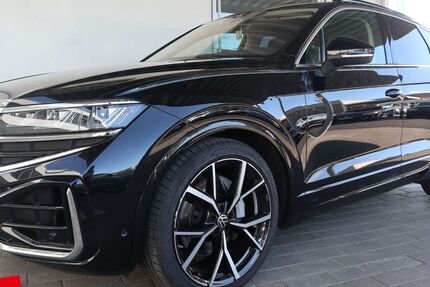 VW Touareg 48.500 km 66.950 € Buergstadt 63927