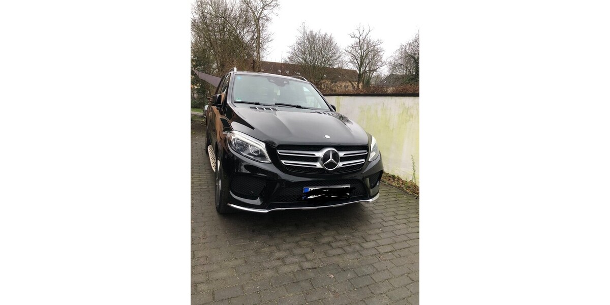 Mercedes-Benz GLE 188.000 km 29.800 &euro; Bremen 28195