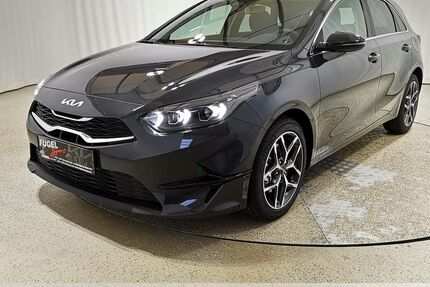 Kia ceed / Ceed 4.890 km 23.499 &euro; Chemnitz - Mittelbach 09224