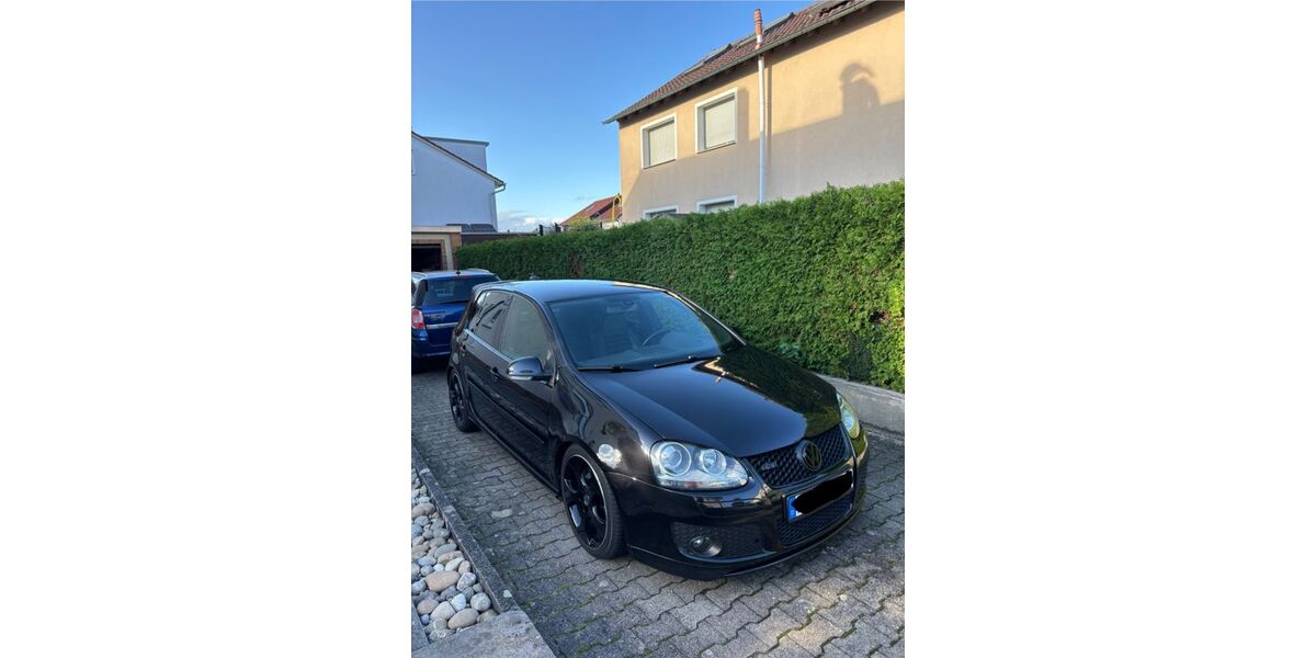 VW Golf 175.000 km 11.999 &euro; Bietigheim-Bissingen 74321