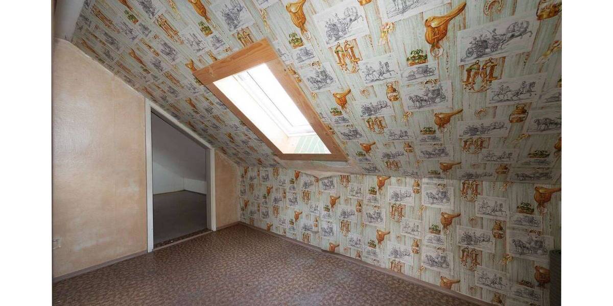 Doppelhaushälfte Hirschau - 6 Zimmer, 103 m&sup2;, 130.000&euro; | Angebot:26306052