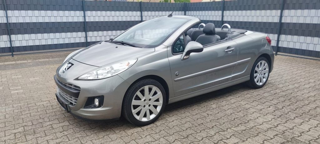 Peugeot 207 85.300 km 4.950 &euro; Flomborn 55234