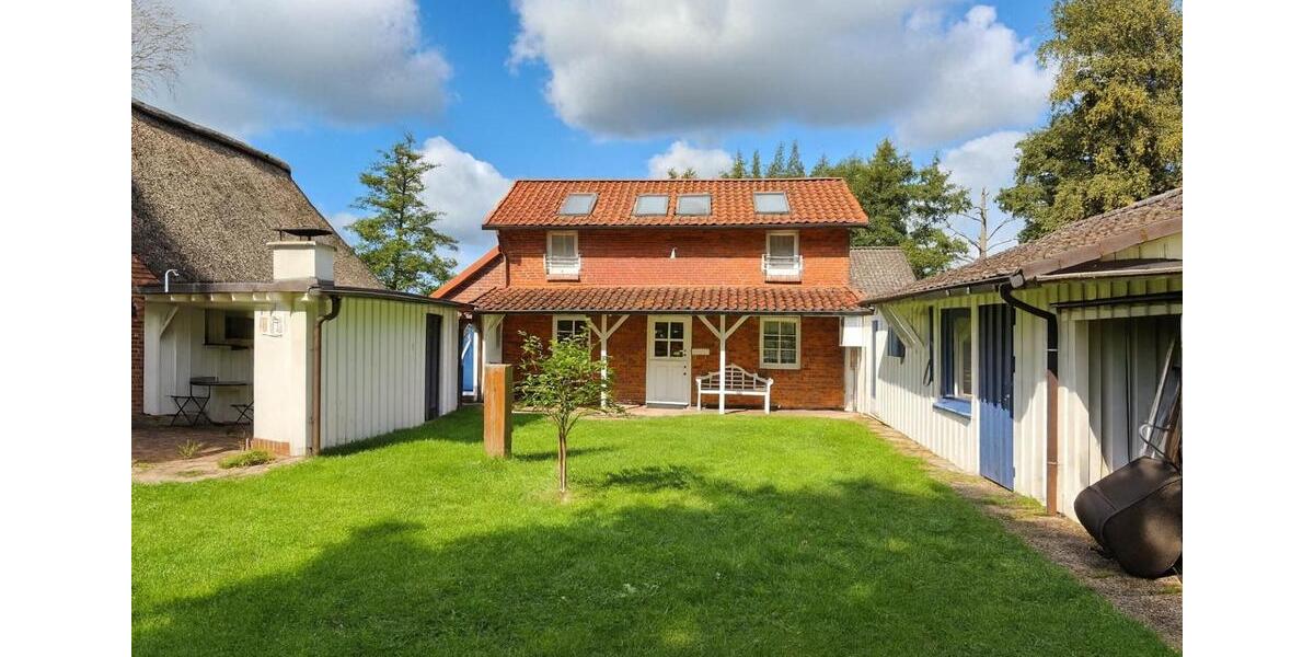 Einfamilienhaus Drochtersen - 5.5 Zimmer, 150 m&sup2;, 419.000&euro; | Angebot:25951732