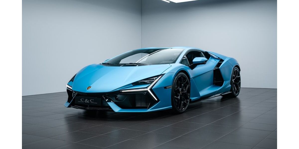 Lamborghini Revuelto 1.650 km 583.100 &euro; Putzbrunn 85640