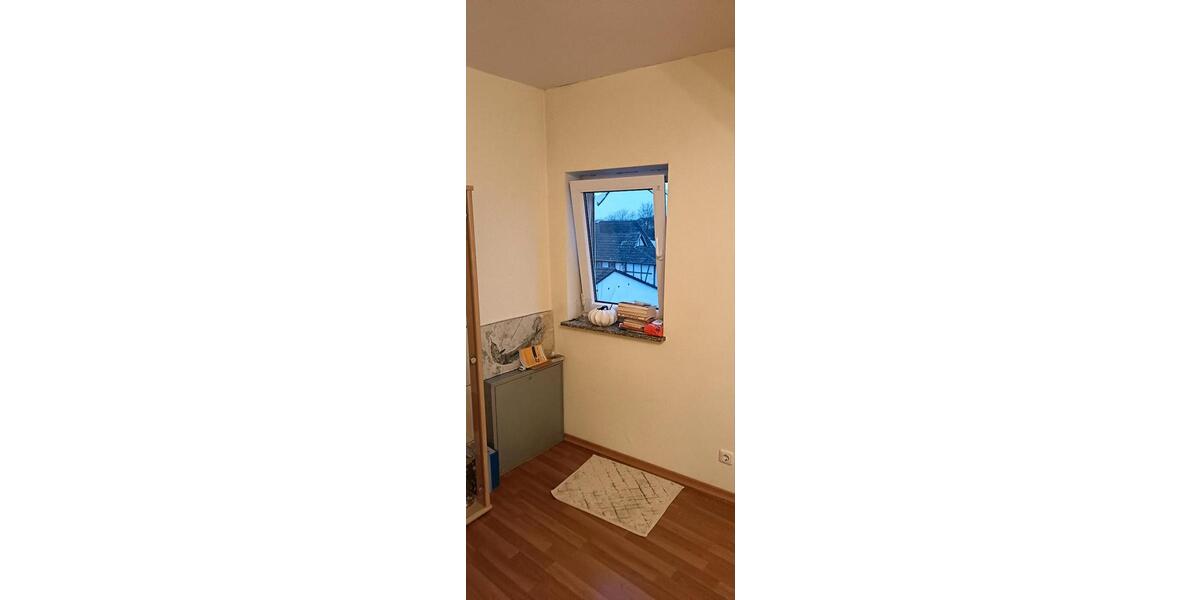 Etagenwohnung Groß-Gerau Gerau - 5 Zimmer, 115 m&sup2;, 1.265&euro; | Angebot:26416267