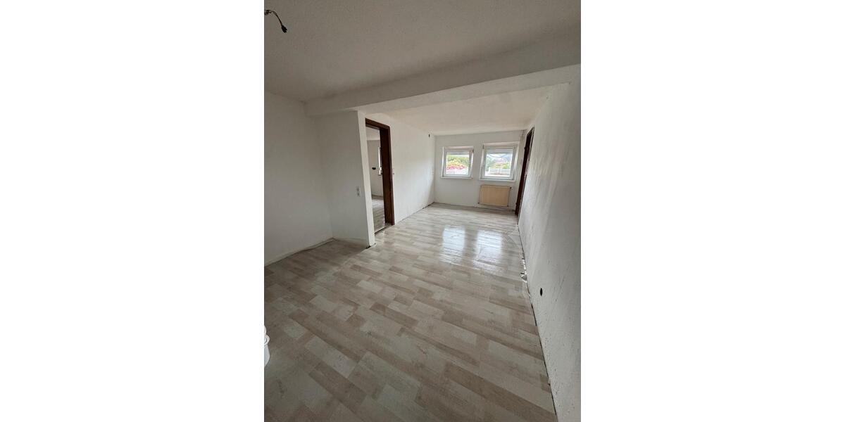 Mehrfamilienhaus, Wohnhaus Hemmoor - 4 Zimmer, 110 m&sup2;, 1.200&euro; | Angebot:26659990