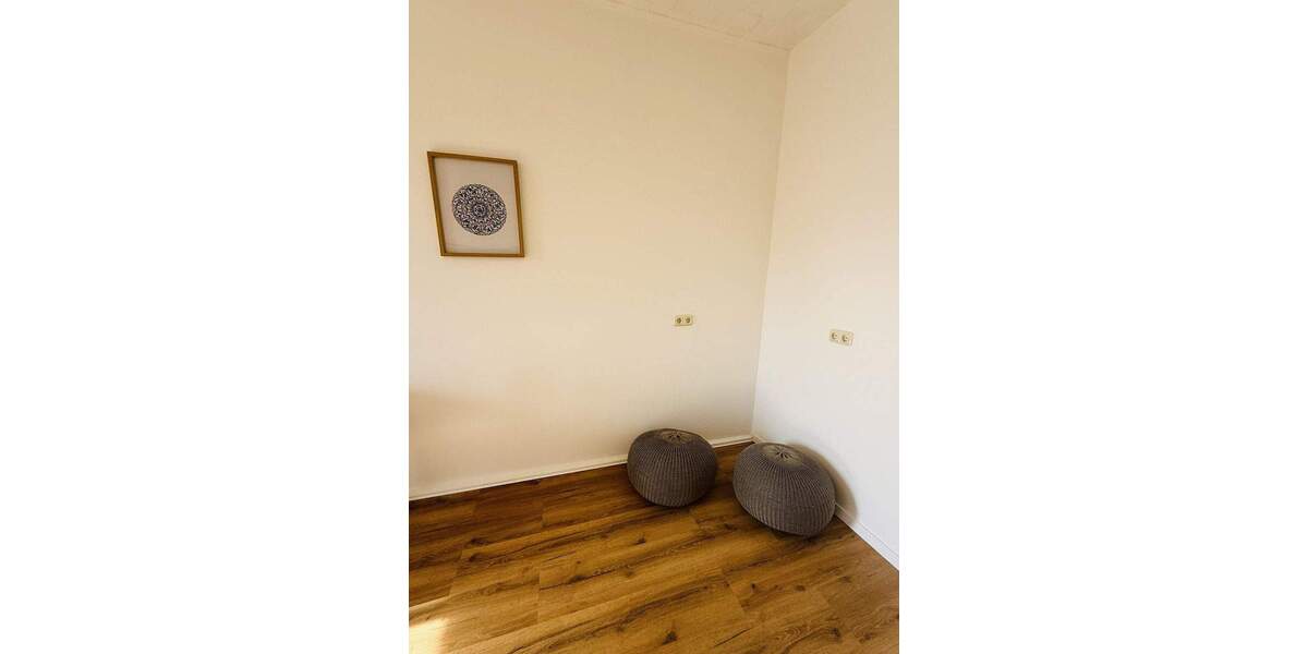 Etagenwohnung Leipzig Holzhausen - 2 Zimmer, 67 m&sup2;, 1.000&euro; | Angebot:25524192