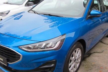 Ford Focus 33.900 km 18.490 &euro; Iserlohn 58642