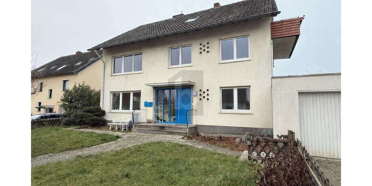 Einfamilienhaus Hiddenhausen - 11 Zimmer, 230 m&sup2;, 575.000&euro; | Angebot:25549384