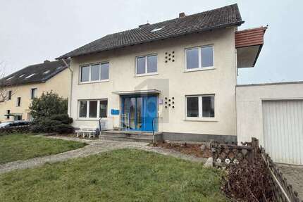 Haus Hiddenhausen - 11 Zimmer, 230 m&sup2;, 575.000&euro; | Angebot:25549384