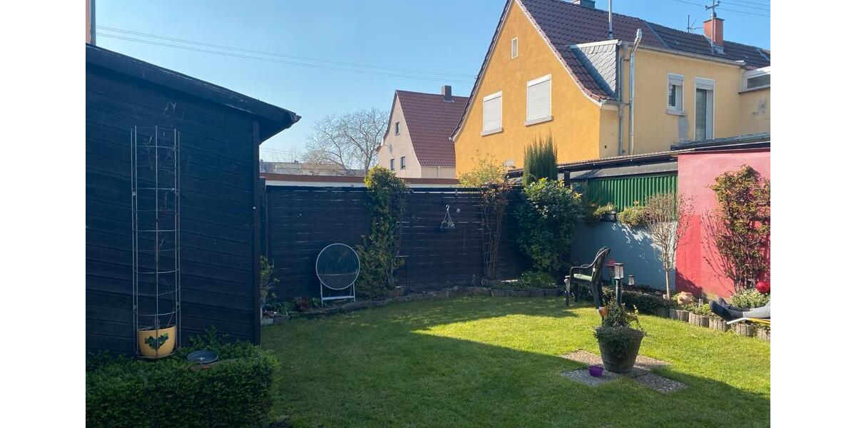 Mehrfamilienhaus, Wohnhaus Ludwigshafen am Rhein Edigheim - 8 Zimmer, 205 m&sup2;, 600.000&euro; | Angebot:25783287