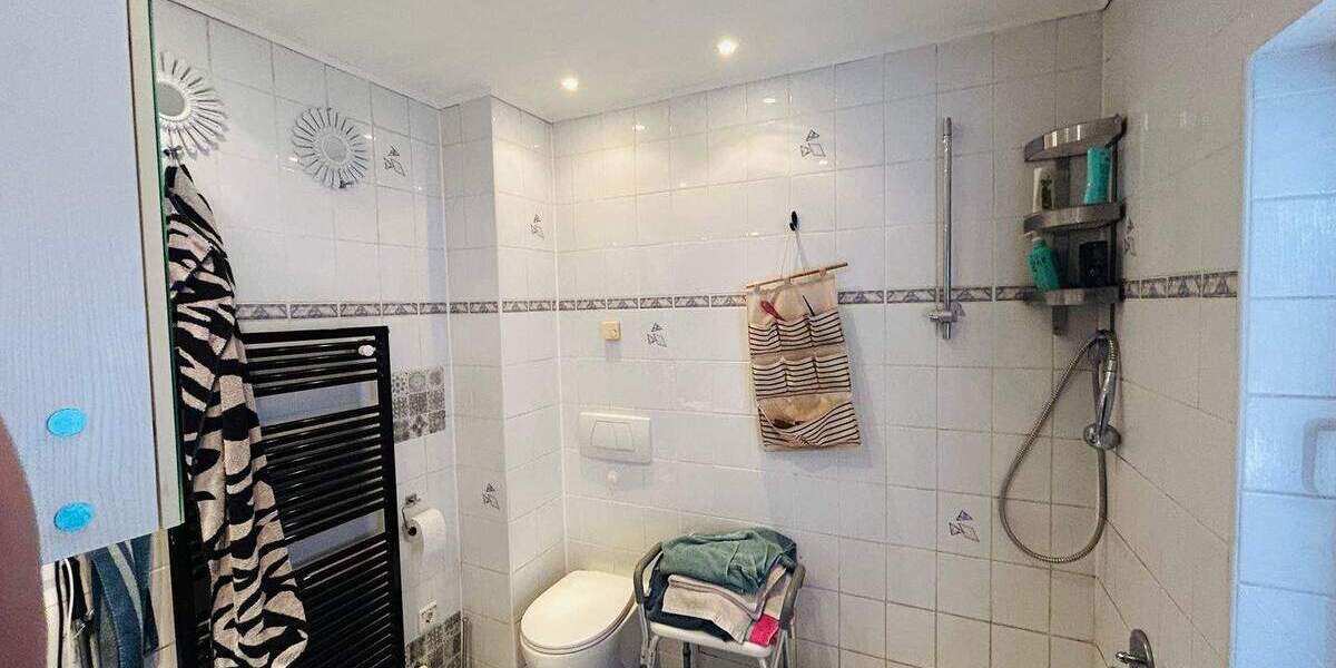 Einfamilienhaus Bobenheim-Roxheim Bobenheim - 1 Zimmer, 325 m&sup2;, 440.000&euro; | Angebot:23982875