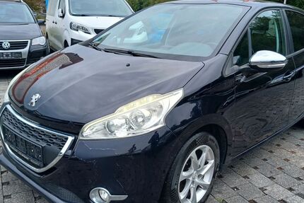 Peugeot 208 179.803 km 2.590 &euro; Boppard/Bad Salzig 56154