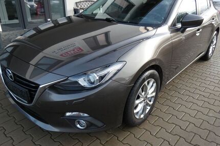 Mazda 3 231.000 km 4.490 &euro; Erfurt 99087