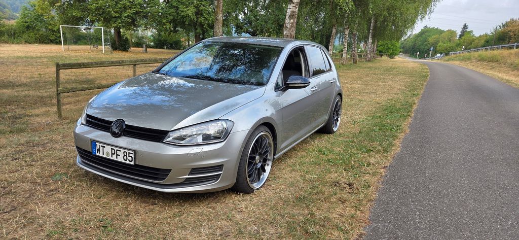 VW Golf 178.000 km 7.000 &euro; Küssaberg 79790