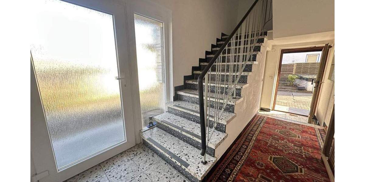 Mehrfamilienhaus, Wohnhaus Leopoldshöhe - 1 Zimmer, 210 m&sup2;, 455.000&euro; | Angebot:25694961