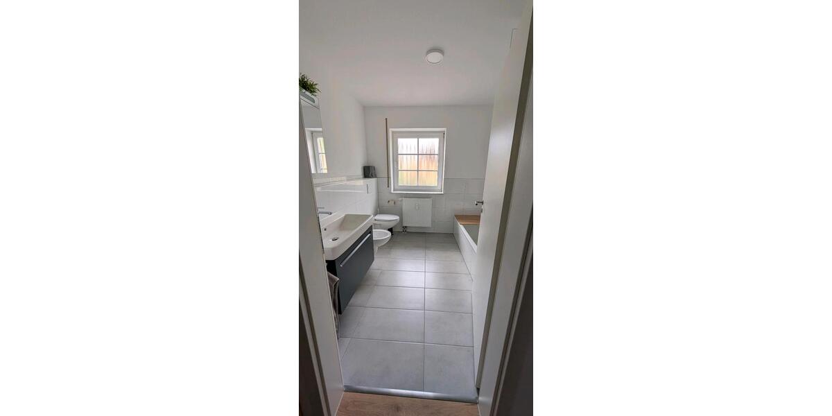 Erdgeschoßwohnung Steinau an der Straße - 4 Zimmer, 128 m&sup2;, 1.150&euro; | Angebot:26403870