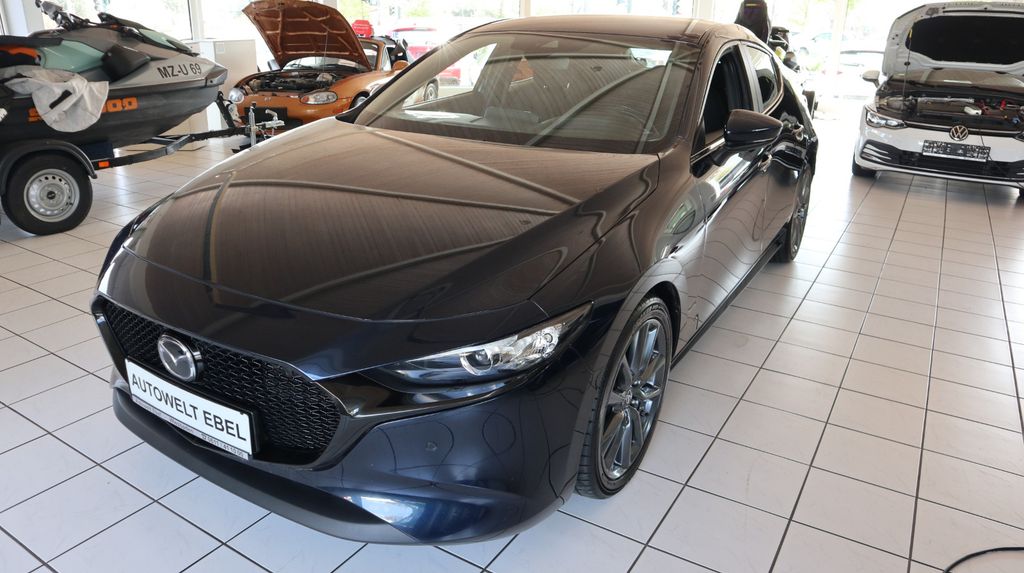 Mazda 3 60.000 km 17.900 &euro; Wiesbaden 65199