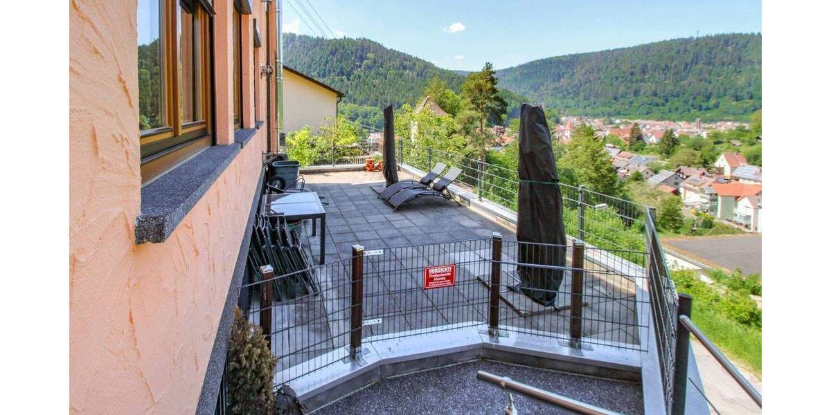Einfamilienhaus Bad Wildbad Calmbach - 5 Zimmer, 204 m&sup2;, 500.000&euro; | Angebot:26779299