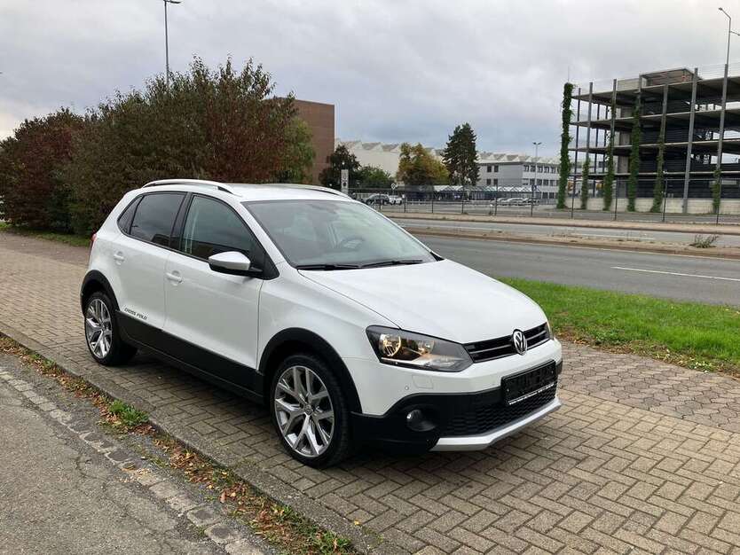 VW Polo Cross 40.000 km 13.990 € Hannover 30419