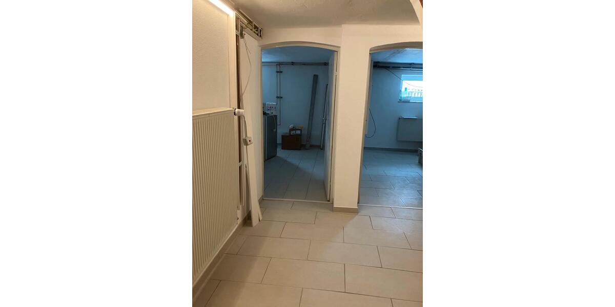 Einfamilienhaus Blindheim - 6 Zimmer, 105 m&sup2;, 1.500&euro; | Angebot:25175102
