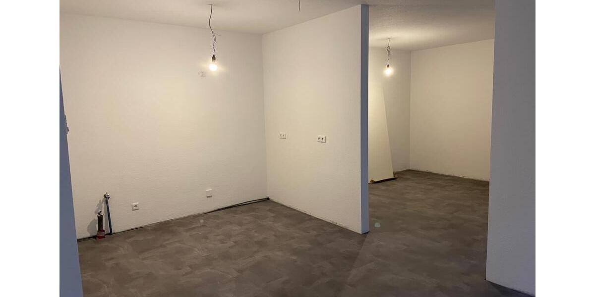 Erdgeschoßwohnung Apolda - 3 Zimmer, 72 m&sup2;, 550&euro; | Angebot:26413441