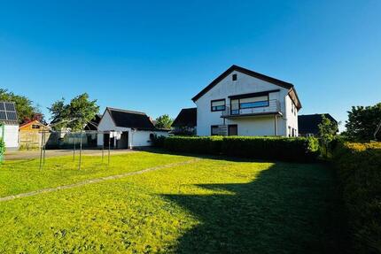 Langwedel- Daverden | Großzügige 4-Zimmer-Obergeschosswohnung mit Balkon, Garten & Carport 4 zimmer