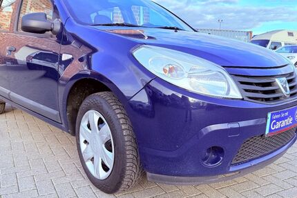 Dacia Sandero 160.554 km 3.598 &euro; Hönningen 53506