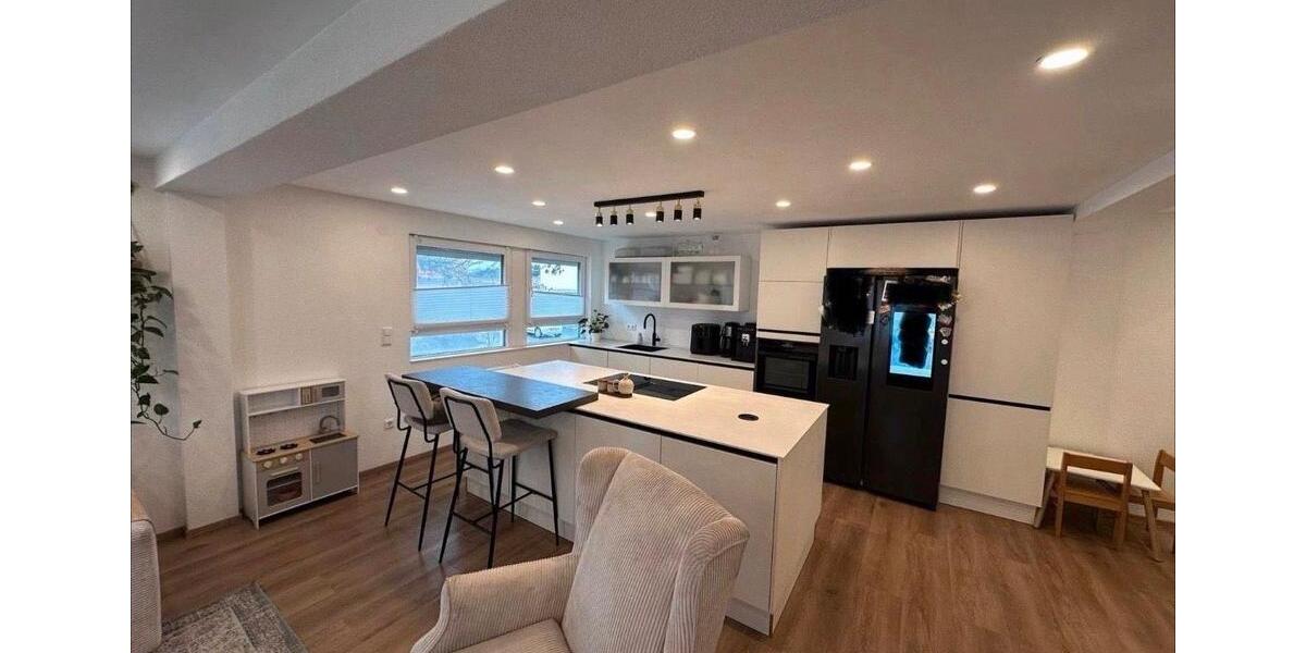Doppelhaushälfte Villingen-Schwenningen Schwenningen - 4.5 Zimmer, 125 m&sup2;, 415.000&euro; | Angebot:27134730
