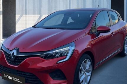 Renault Clio 57.318 km 11.750 &euro; Hamburg 20537