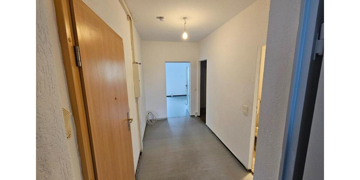 Eigentumswohnung an der UNI 4 zimmer