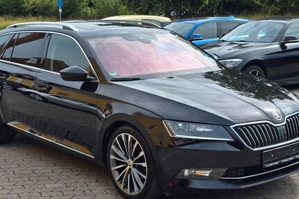 Skoda Superb 153.000 km 14.900 &euro; Reichertshofen 85084