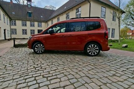 Renault Kangoo 34.000 km 24.400 &euro; Zetel 26340