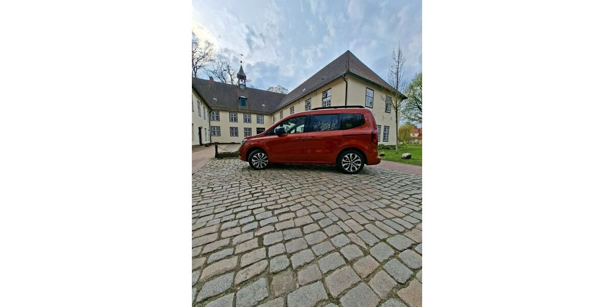 Renault Kangoo 34.000 km 24.400 &euro; Zetel 26340