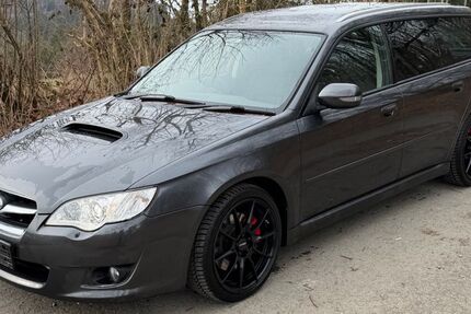 Subaru Legacy 123.000 km 8.000 &euro; Schmallenberg 57392