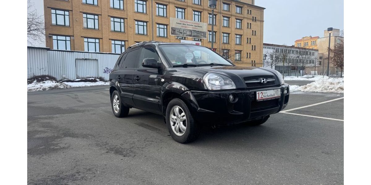 Hyundai TUCSON 115.656 km 7.499 &euro; Plauen 08525