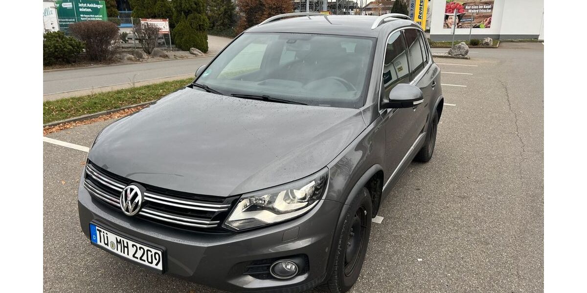 VW Tiguan 209.998 km 12.900 &euro; Rottenburg am Neckar 72108