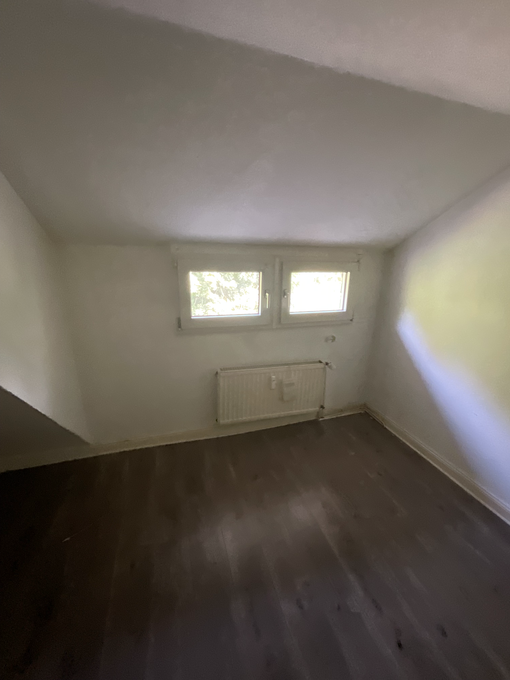 Wohnung zum Mieten in Gummersbach 379 € 49.92 m²