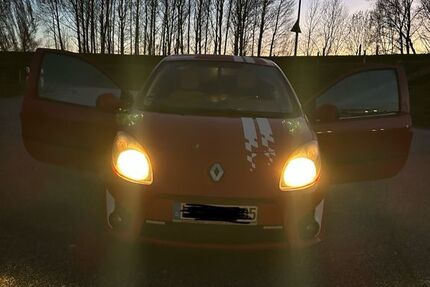 Renault Twingo 98.000 km 3.100 &euro; Hamburg 20539