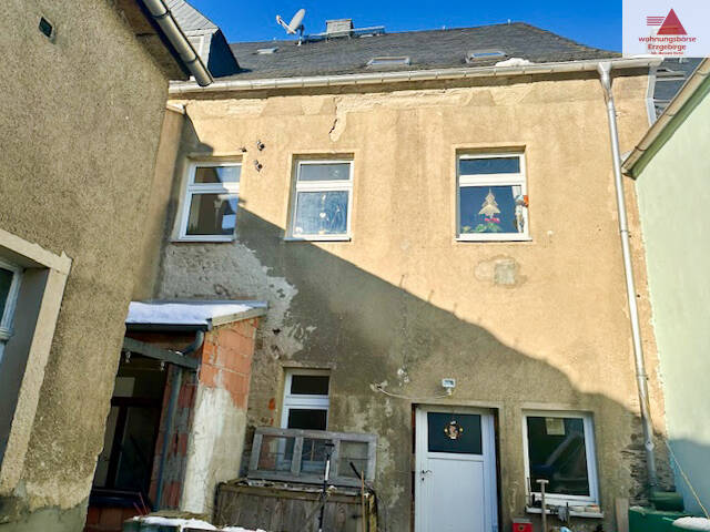 Reihenmittelhaus Schlettau - 6 Zimmer, 150 m&sup2;, 125.000&euro; | Angebot:25744600