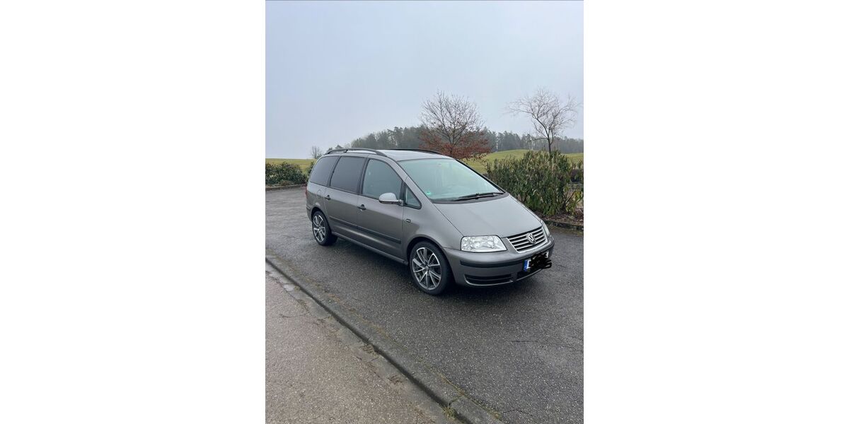 VW Sharan 251.634 km 5.699 &euro; Wutöschingen 79793
